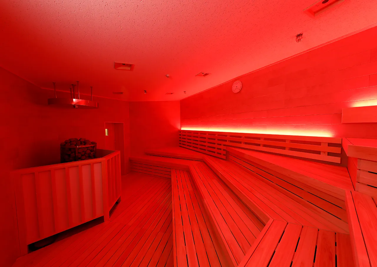 定山渓ビューホテル本館地下1・2F 湯酔郷／レッドホットサウナ