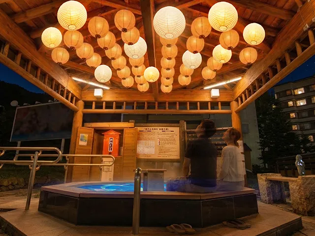 定山溪夏灯路