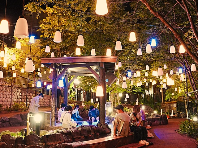 定山溪夏灯路